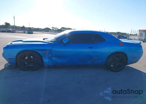 2015 Dodge Challenger R/T из США, поврежденный, VIN 2C3CDZAT2FH855449